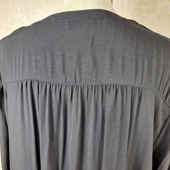 Old Navy Size XXL “The Tunic Shirt” Black Long Sleeve Round Collar Lightweight - Picture 9 of 13